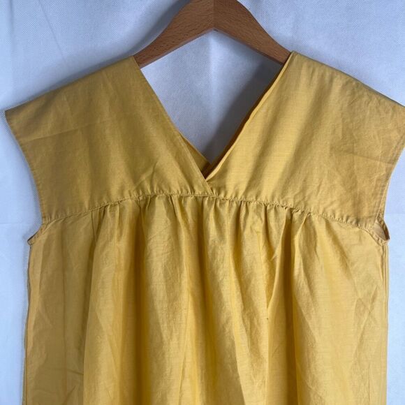 Uniqlo Vneck Wide Tank Sleeve Eyelet Scallop Hem Yellow Cotton Boho Top Sz Small - Picture 3 of 8